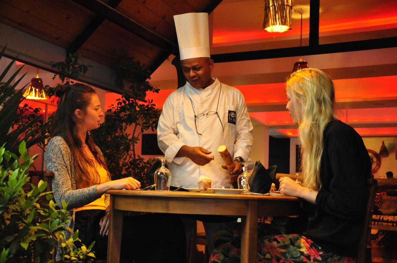 Oak Ray La Ella Breeze Hotel Екстериор снимка