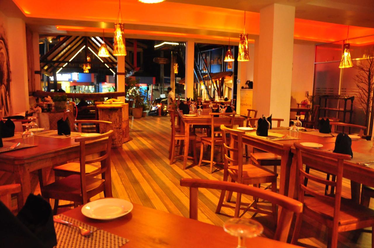 Oak Ray La Ella Breeze Hotel Екстериор снимка