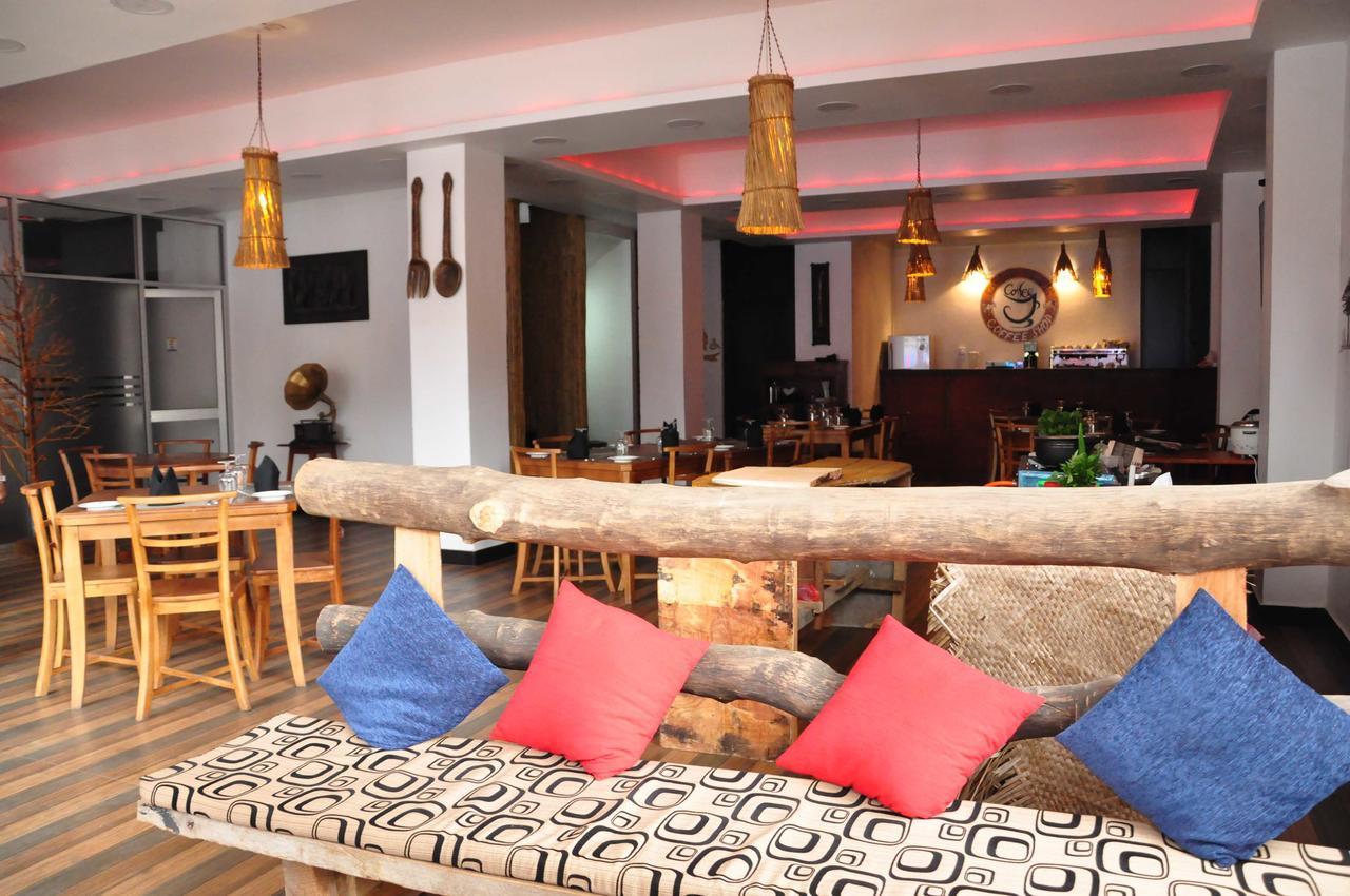 Oak Ray La Ella Breeze Hotel Екстериор снимка