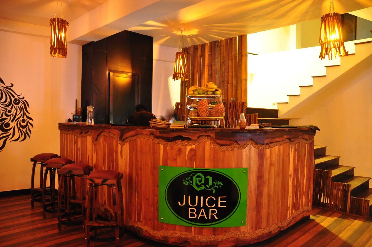 Oak Ray La Ella Breeze Hotel Екстериор снимка