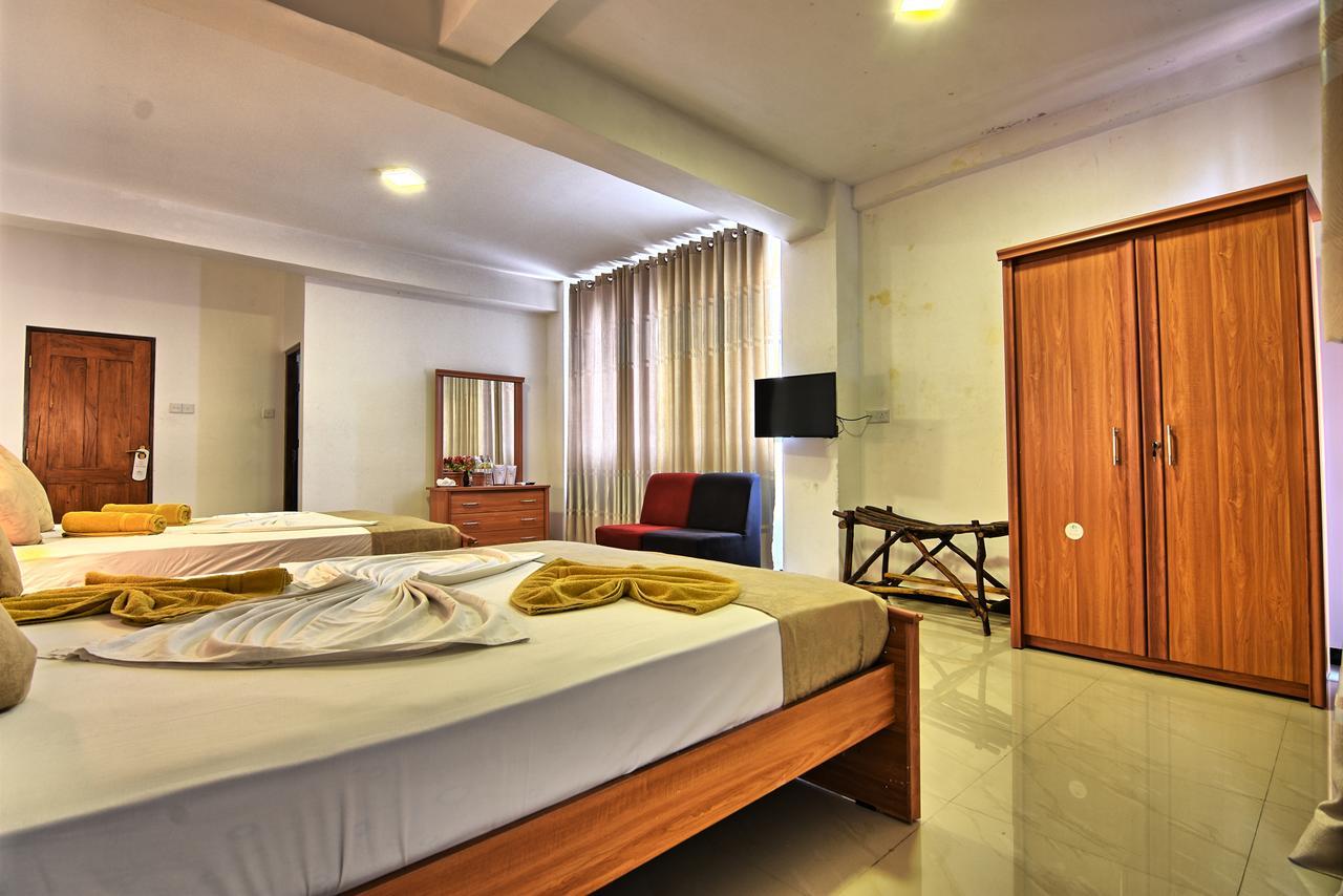 Oak Ray La Ella Breeze Hotel Екстериор снимка