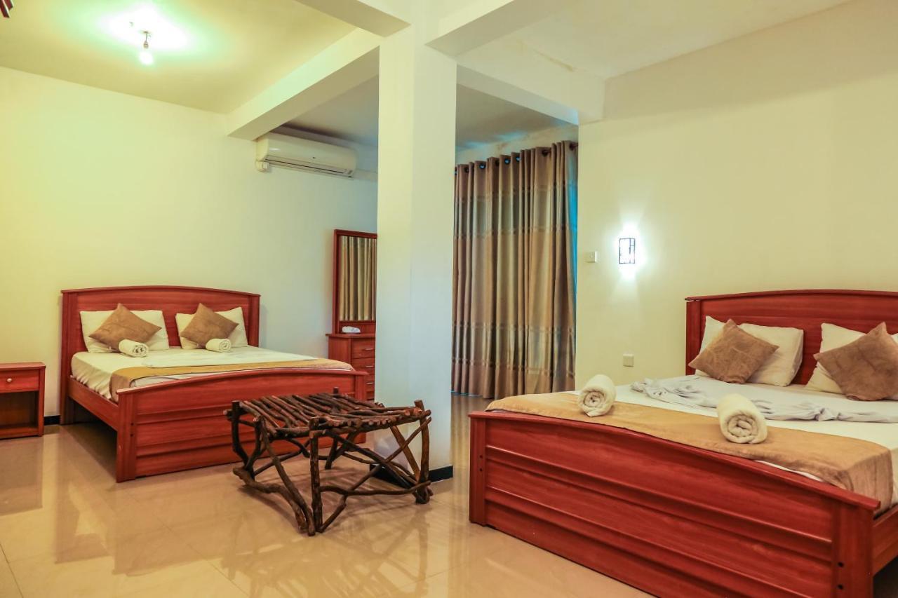 Oak Ray La Ella Breeze Hotel Екстериор снимка
