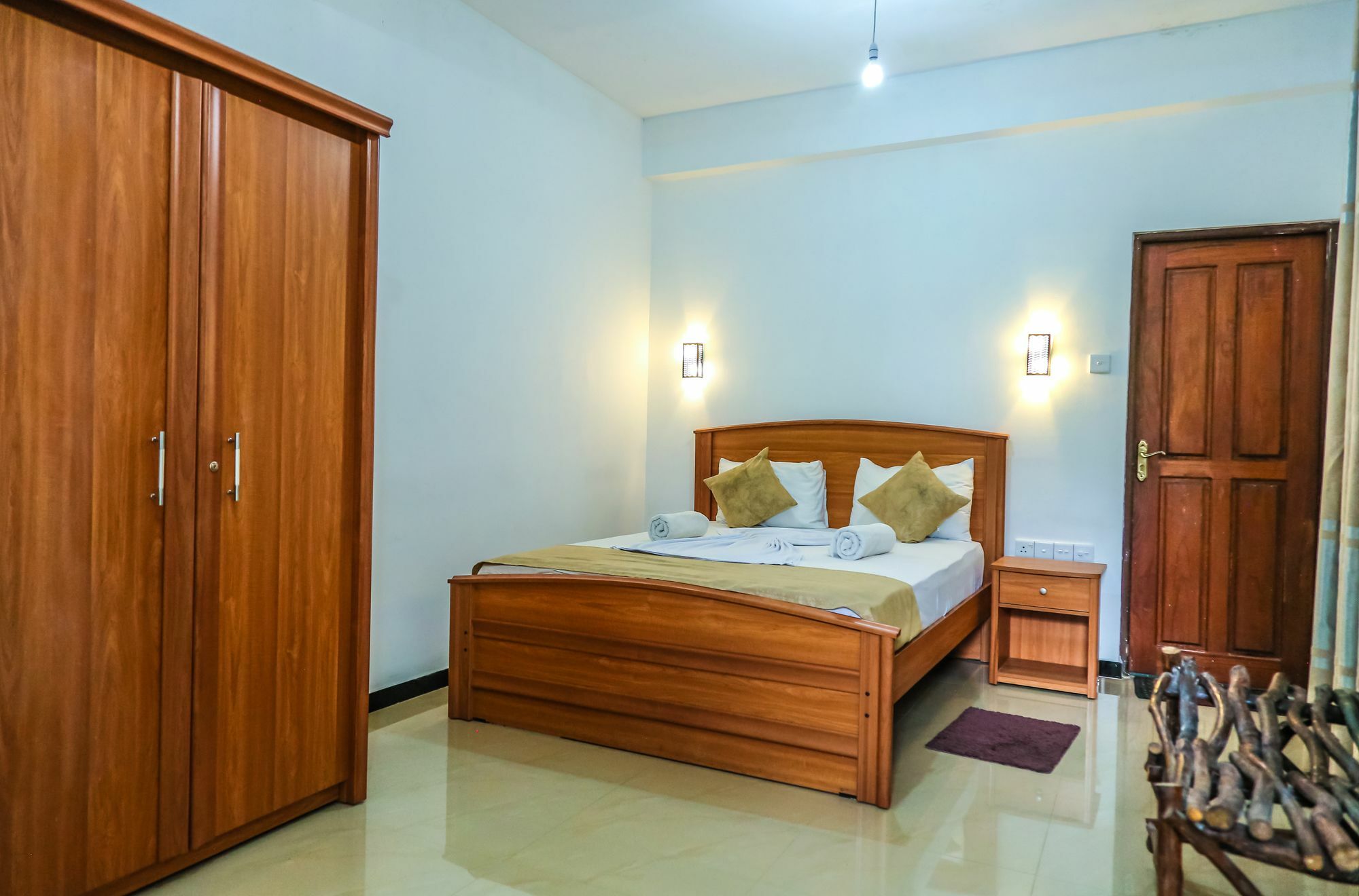 Oak Ray La Ella Breeze Hotel Екстериор снимка